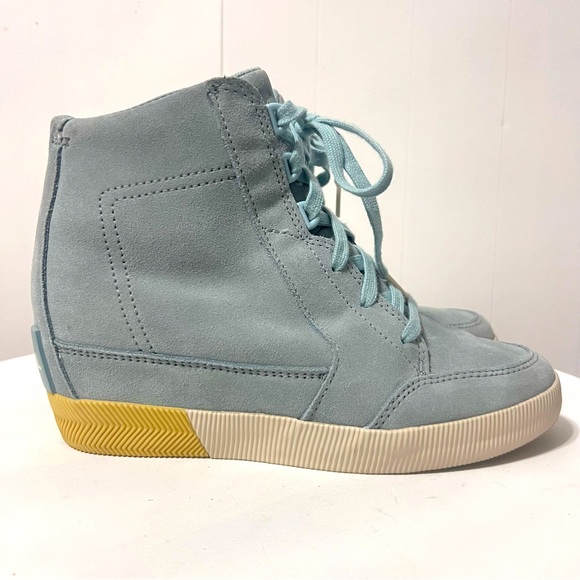 Sorel Shoes - Sorel Out N About Wedge Waterproof Suede Leather Sneaker Bootie Shoes Size 8